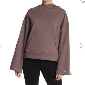Alo low key wide sleeve hoodie